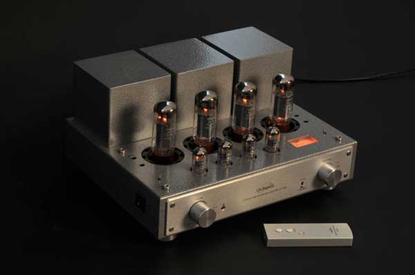 Amplificador integrado a válvulas Line Magnetic LM-211-IA