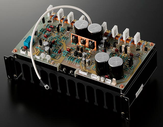 Amplificador Integrado Luxman L-509X ODNF* Version 4.0 - innovative amplification feedback circuit